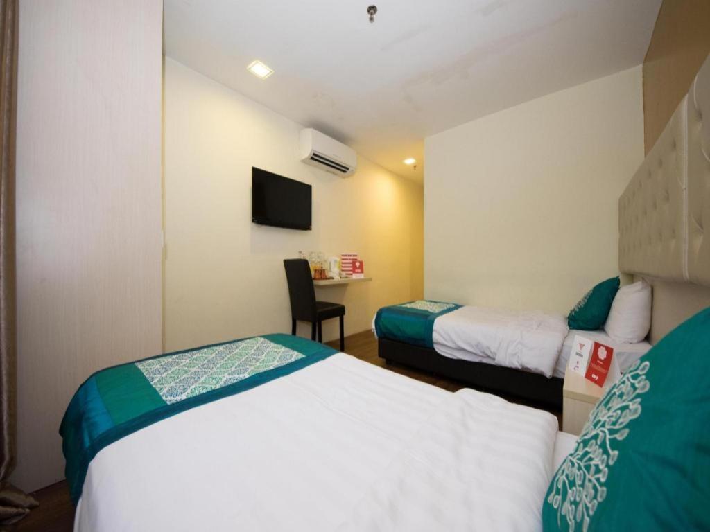 Oyo 114 Sandpiper Hotel Kuala Lumpur Luaran gambar